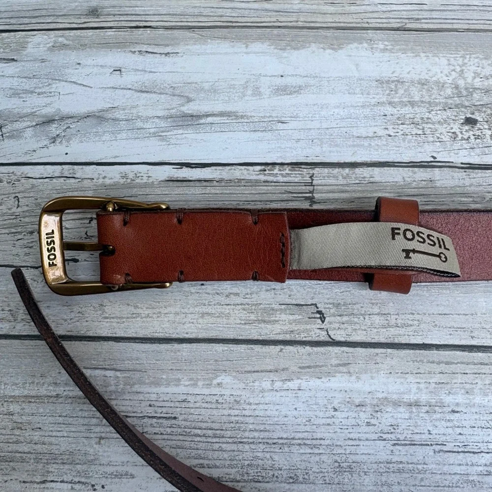Fossil Leather Belt Size L 36.5